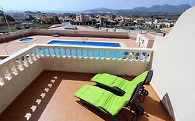 El Cid apartamento soleado vista panorámica al mar y piscina comunitaria